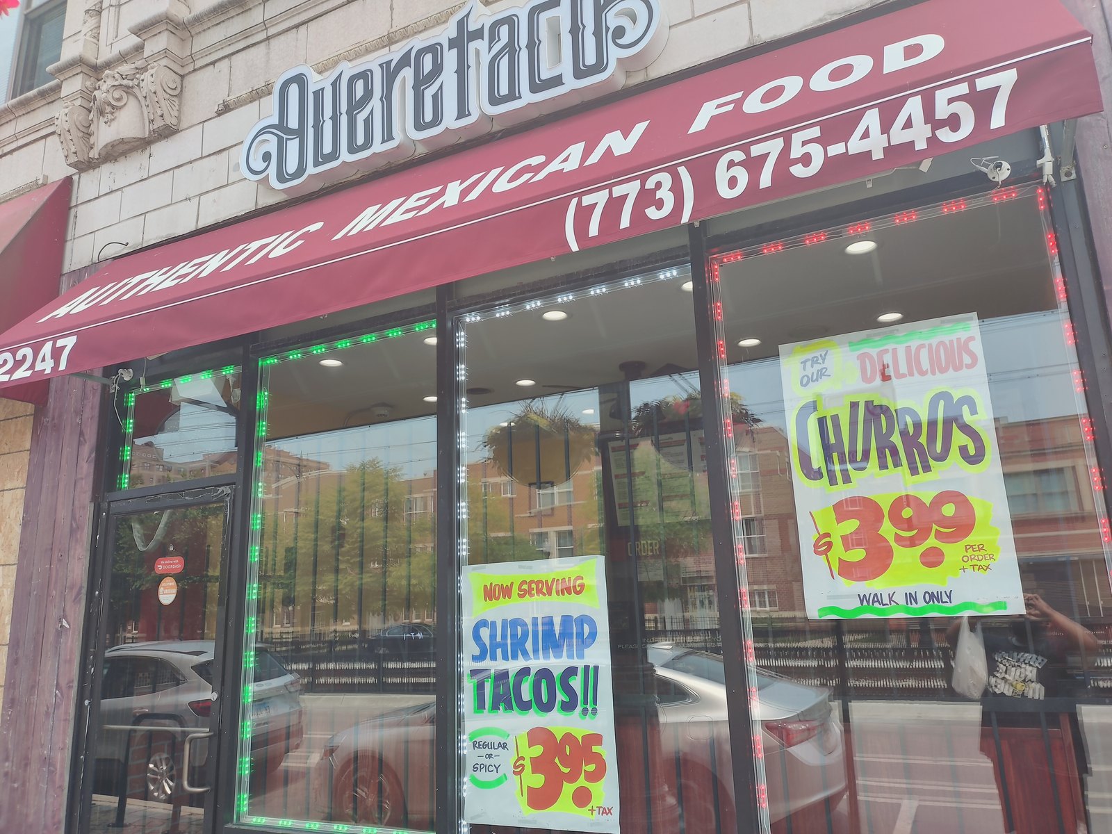 Storefront at 2247 E 71st Street in South Shore; the sign reads Alberto's